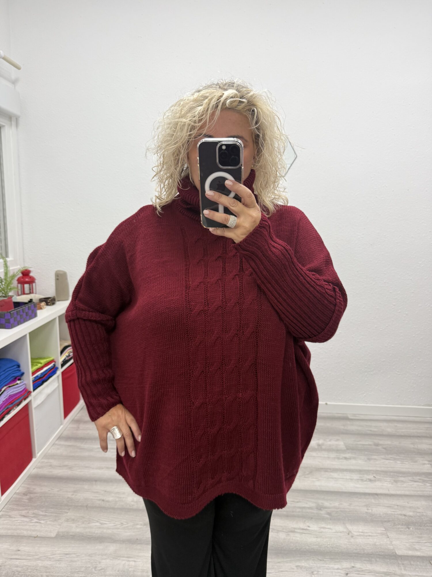 Jersey cuello alto ochos burdeos