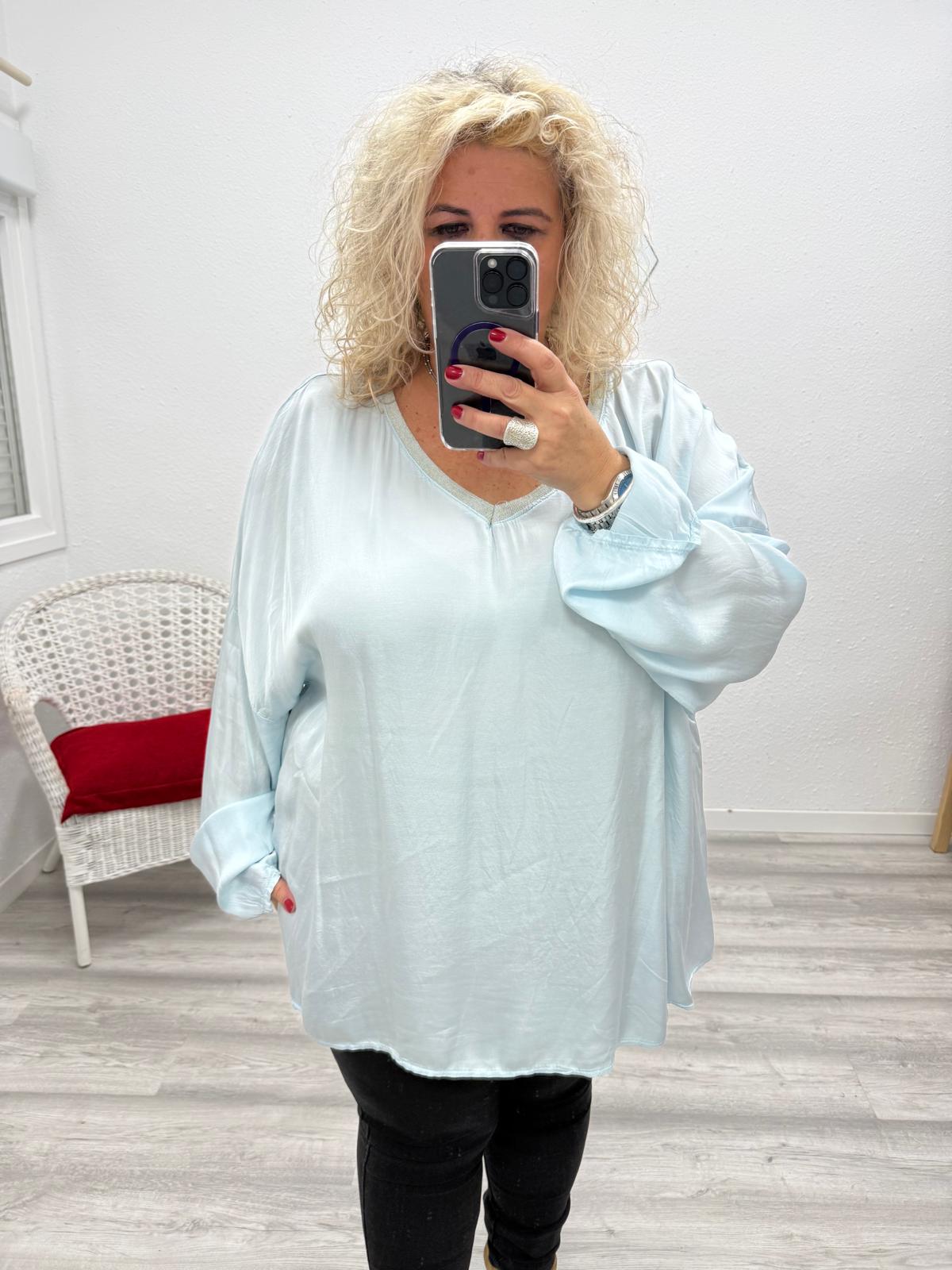 Blusa saten azul