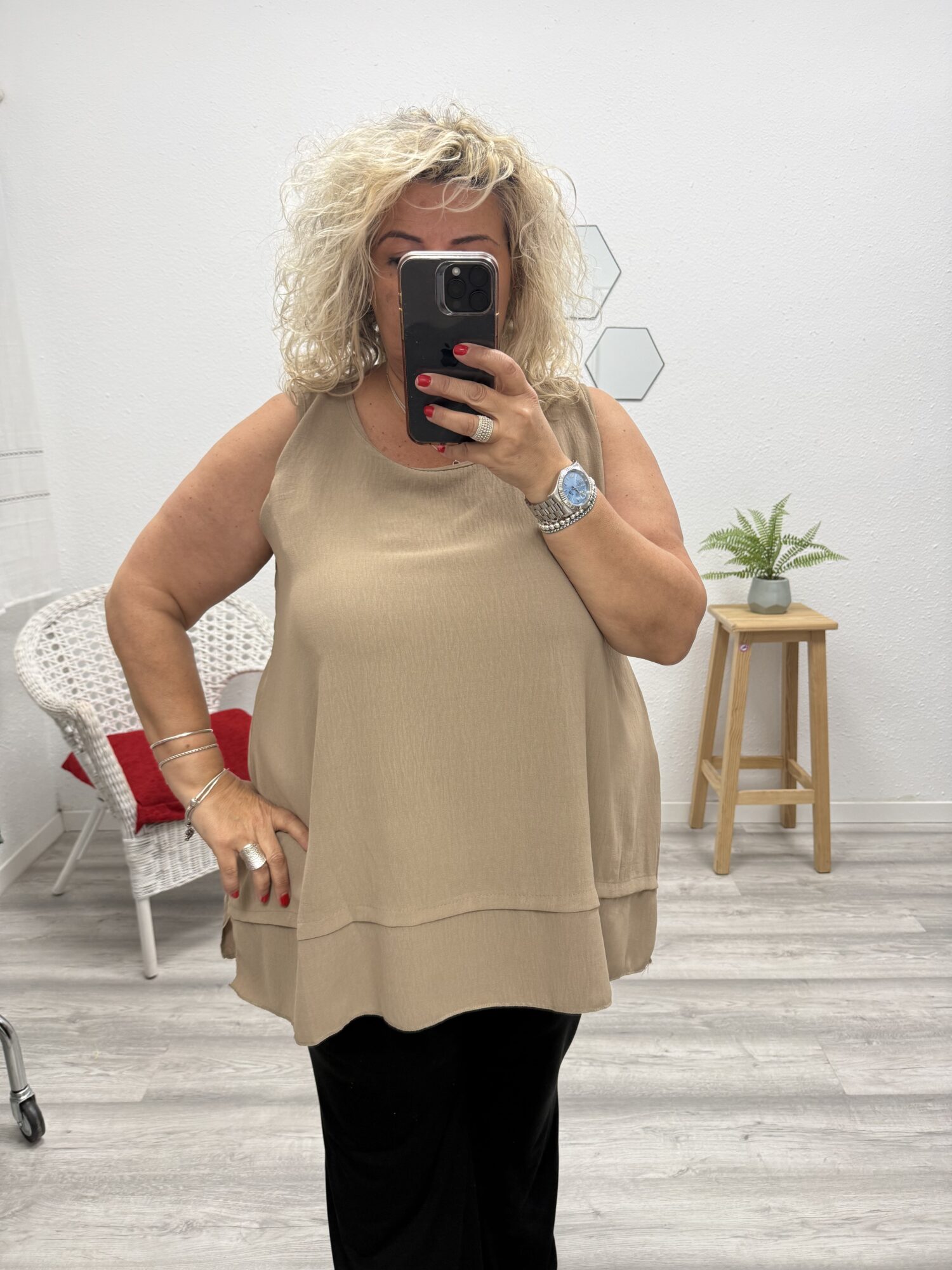 Blusa aberturas tostada