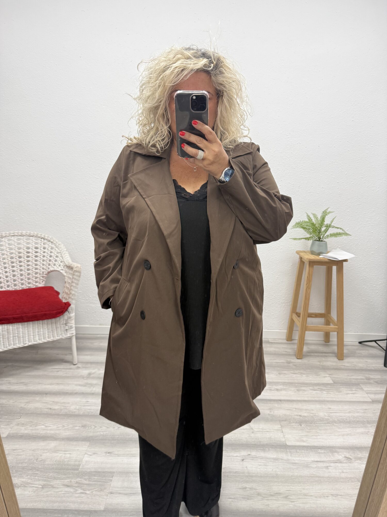 Gabardina doble abotonadura chocolate