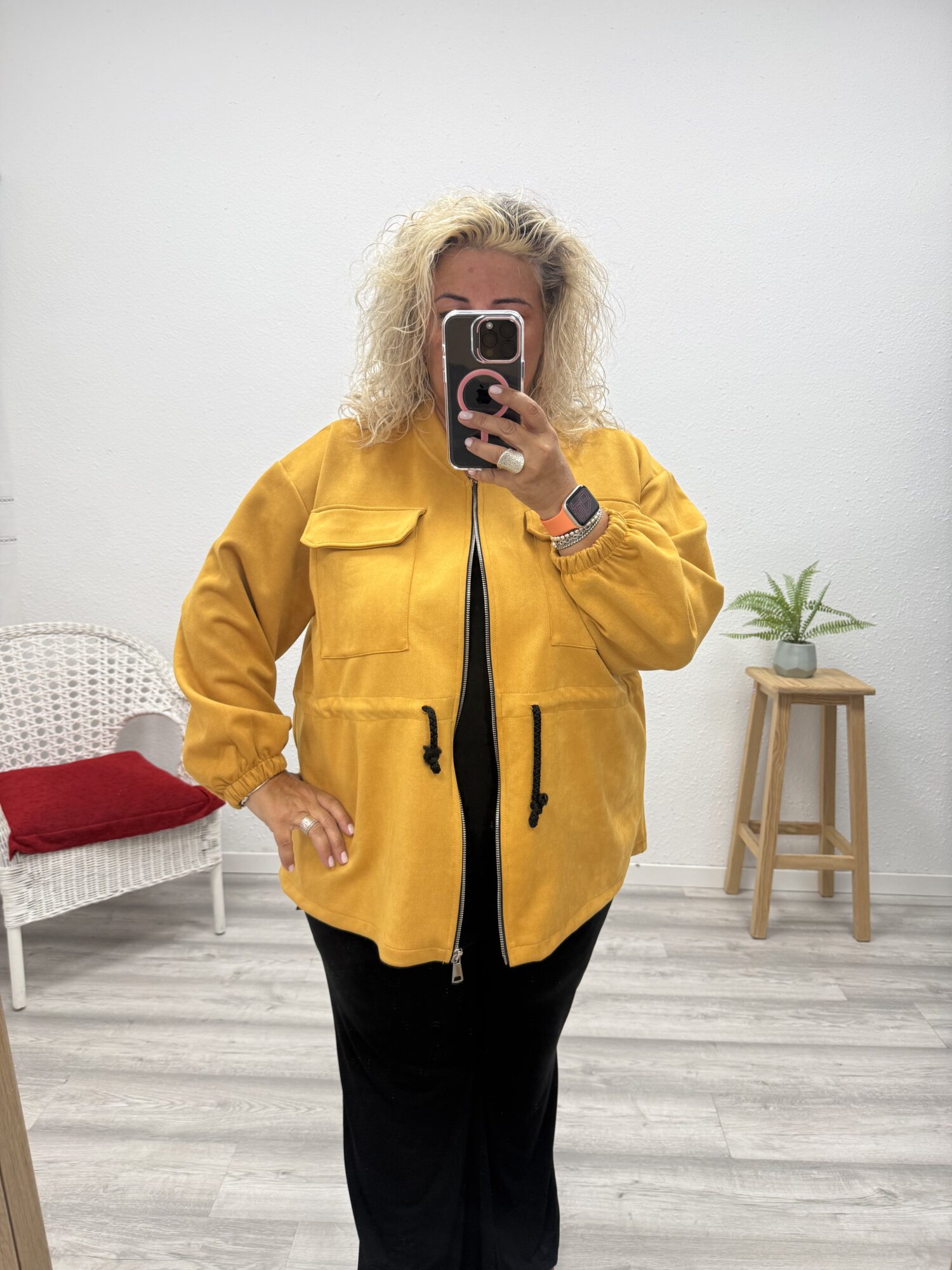 Bomber antelina cordón amarillo