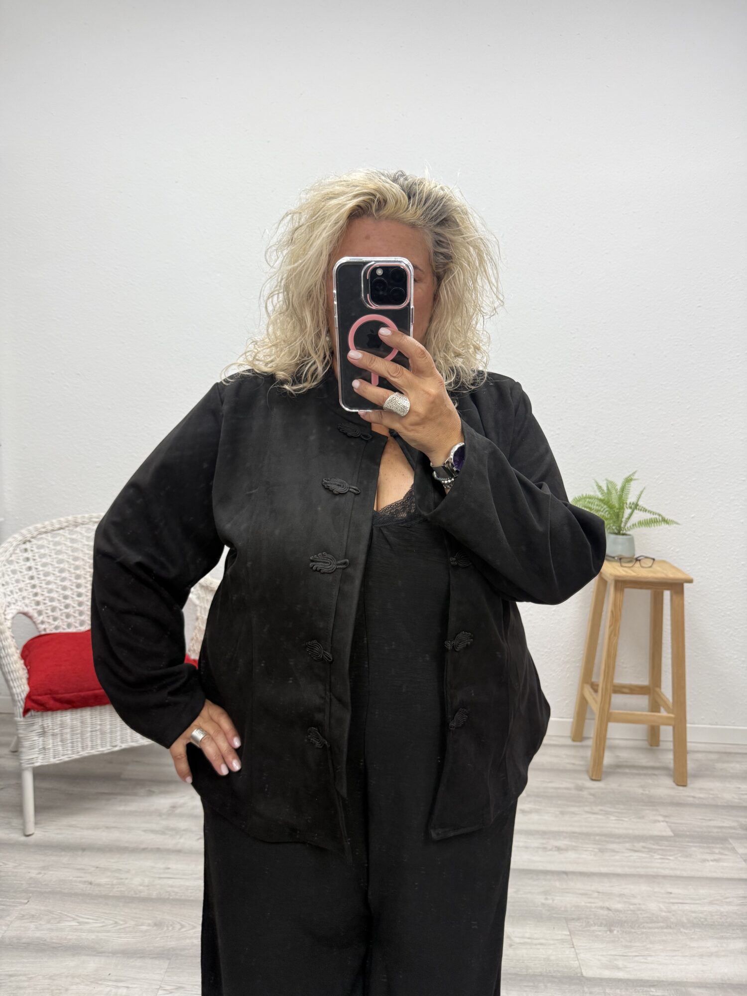 Casaca antelina negra