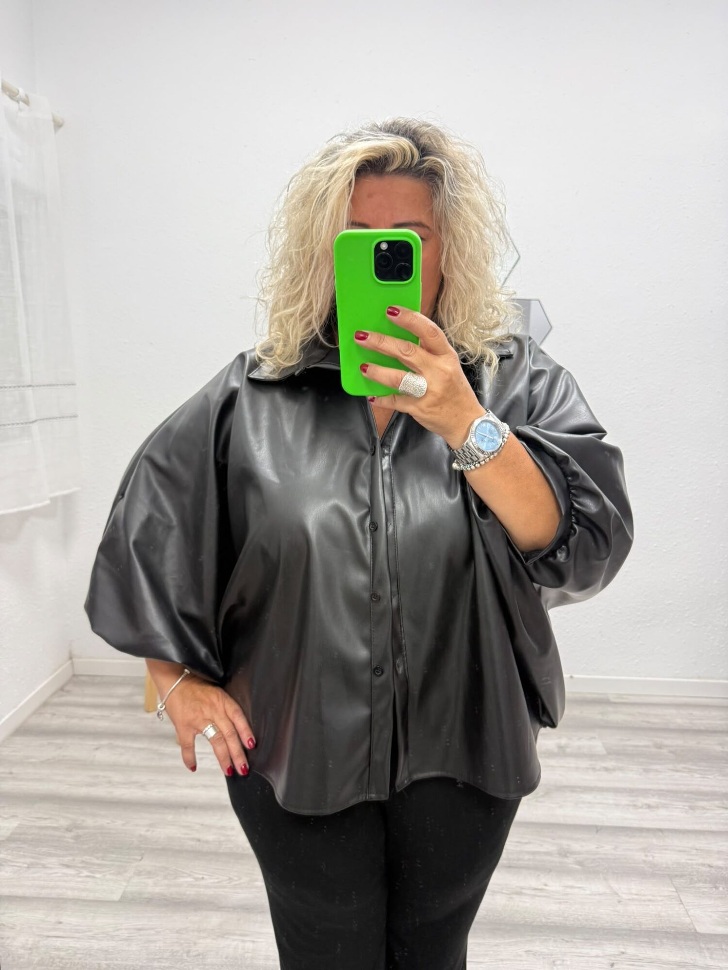 Sobrecamisa manga negra