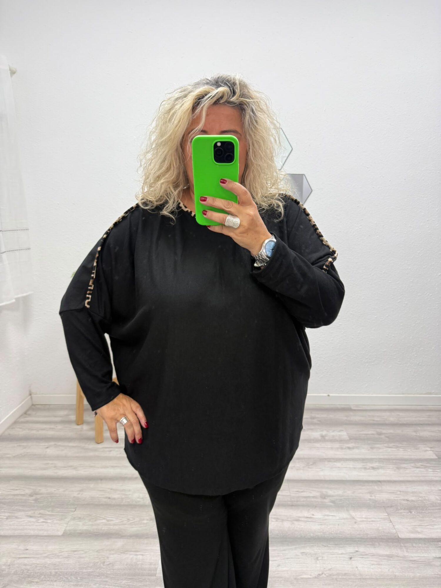 Jersey negro animal print