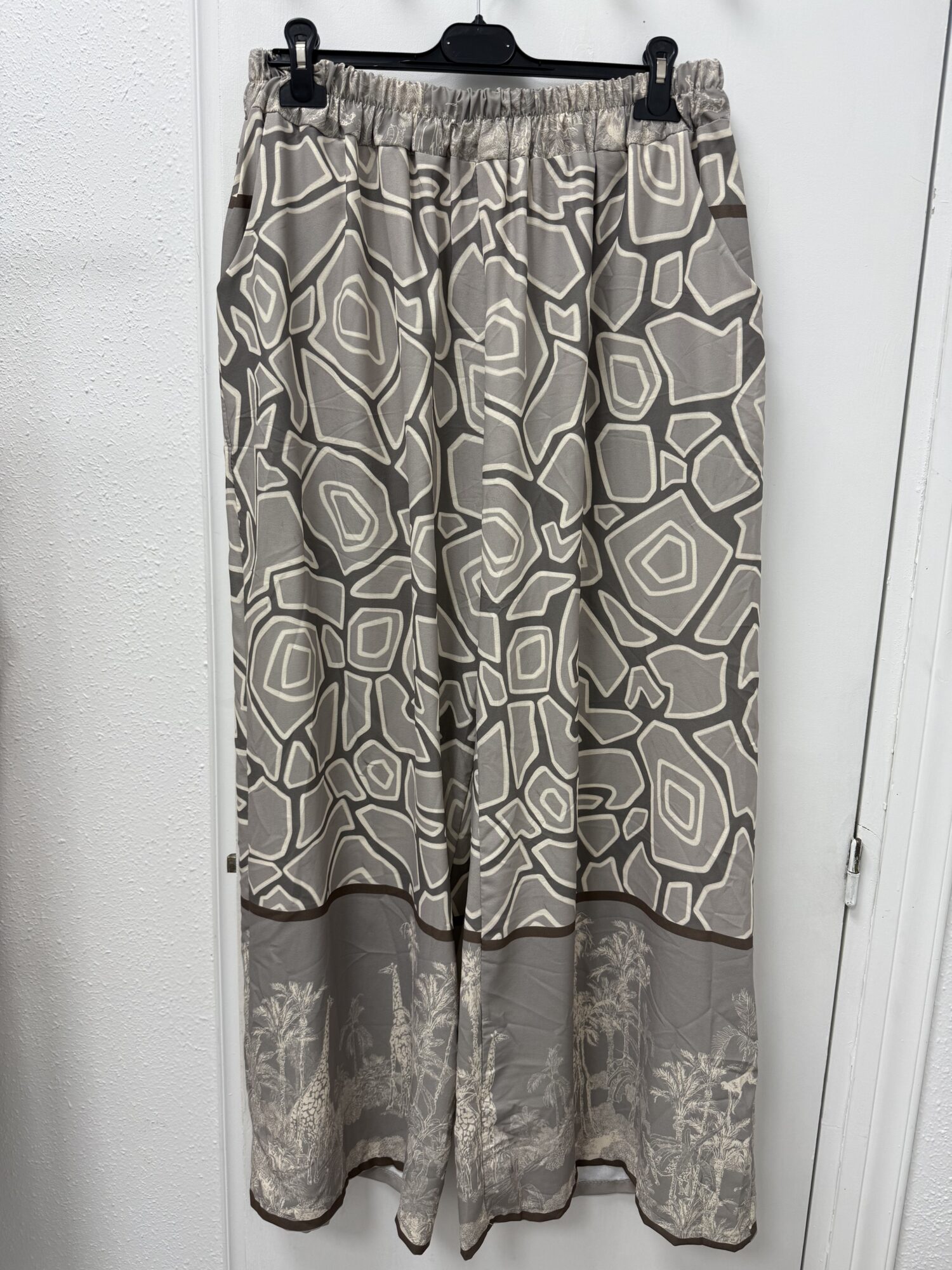 Pantalón África gris