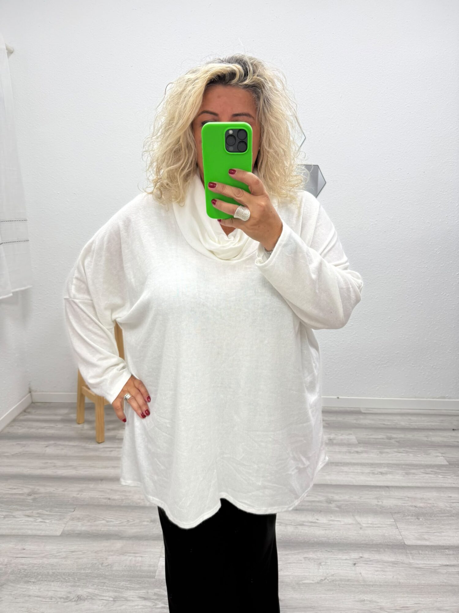 Jersey cuello caido blanco