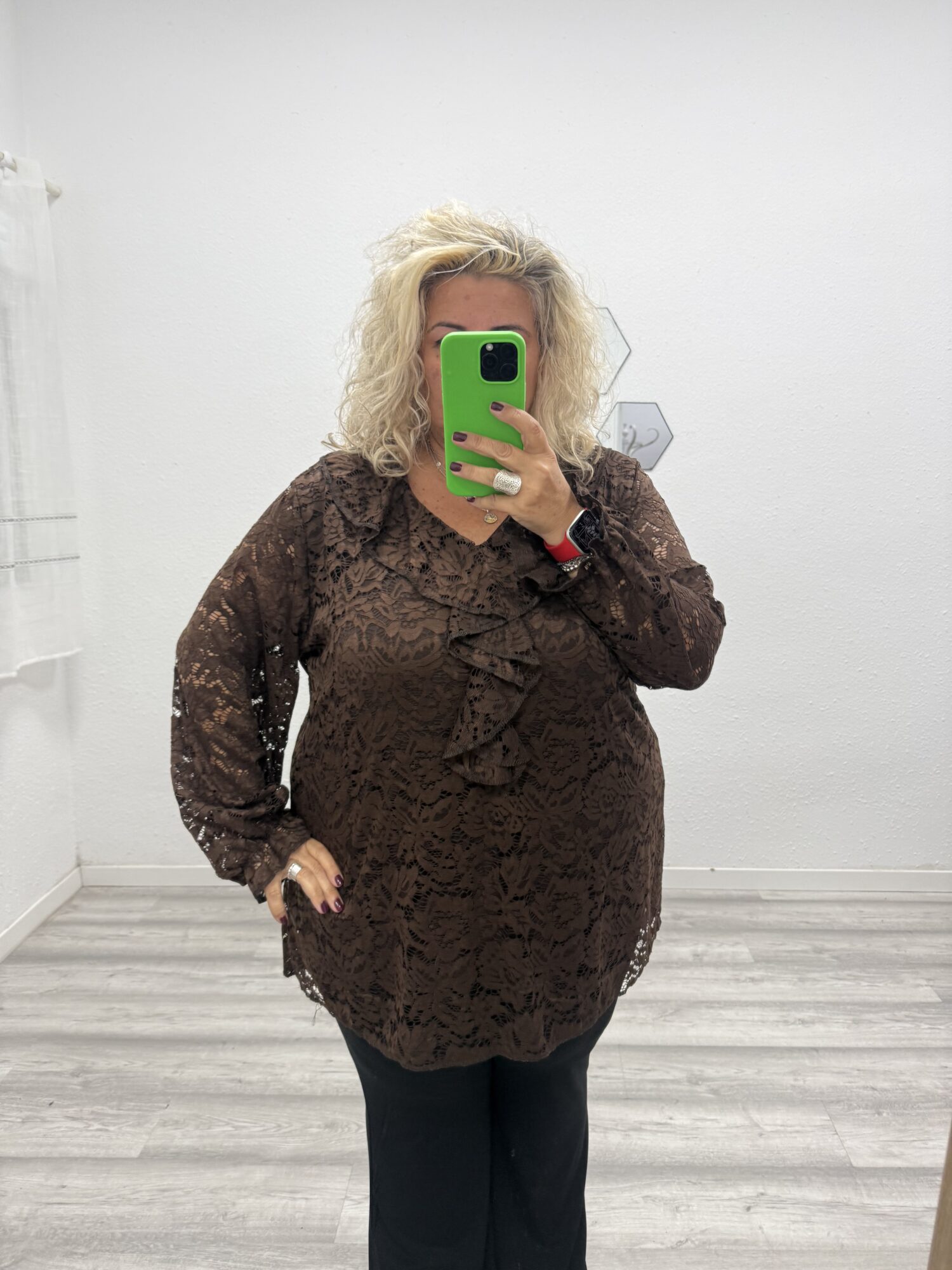 Blusa encaje chocolate