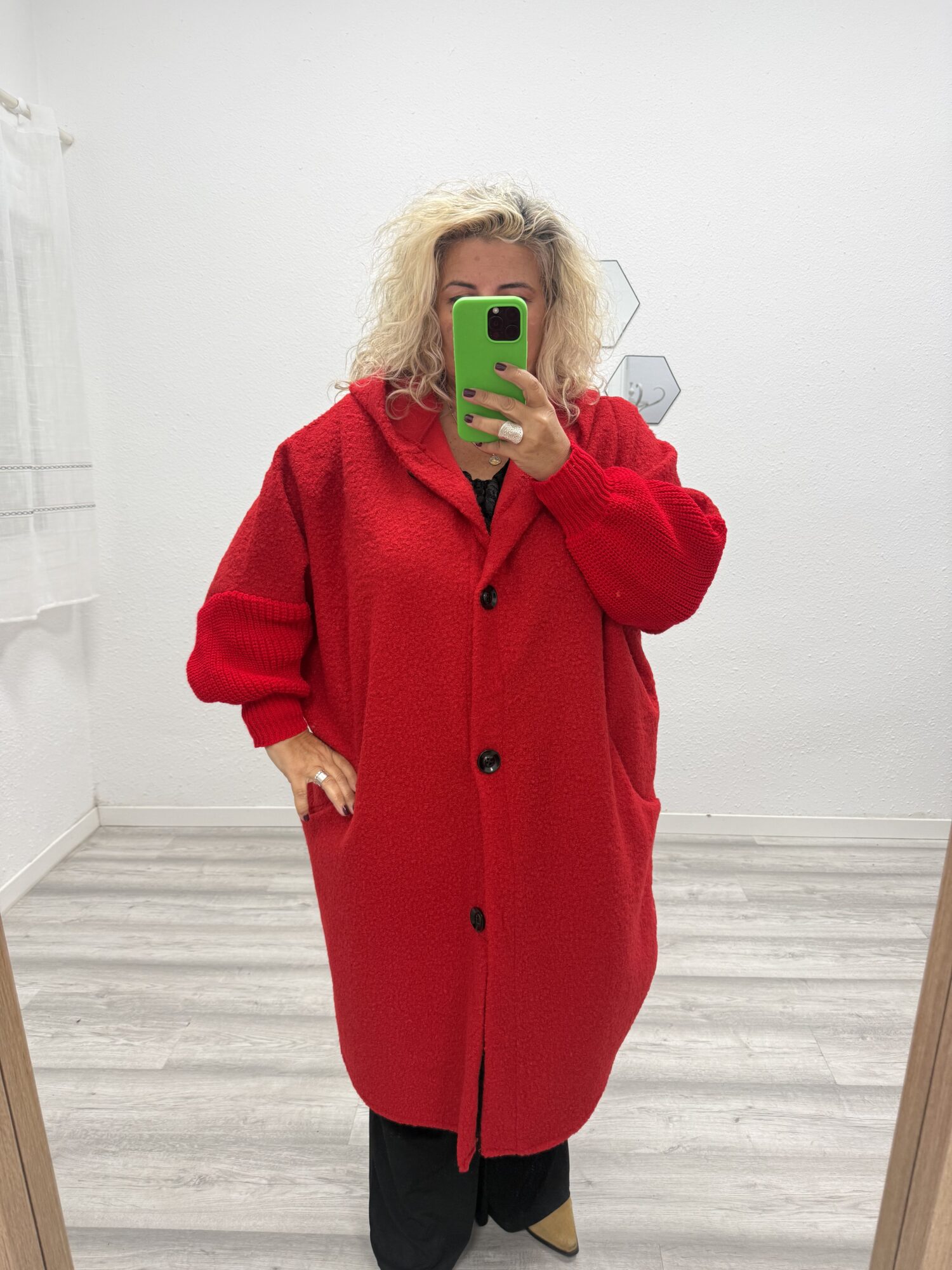 Abrigo nudo rojo